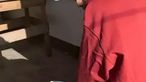 热刺在英格兰联赛杯中战胜利物浦