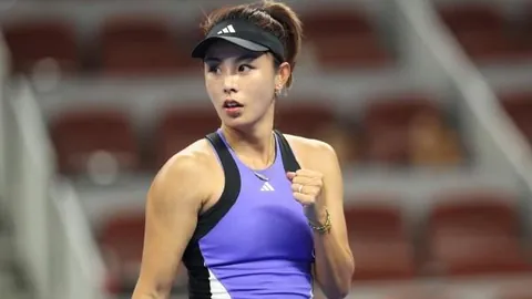 邵镤亮射门失误，奥乌苏精准传球助布彭扎轻松进球